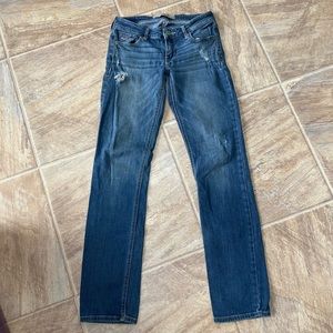 Hollister distressed jeans 1R 25/33